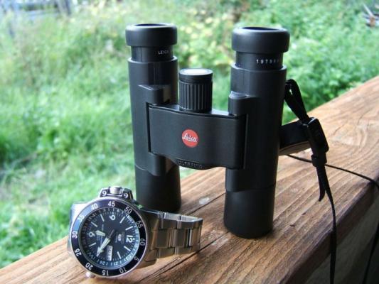 Бинокль Leica Ultravid 10x25 BR black фото 3